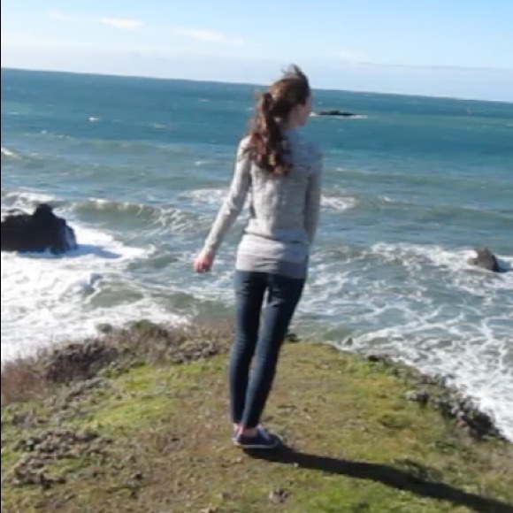 Meet your Posher, Jessica - Picture 1 of 1